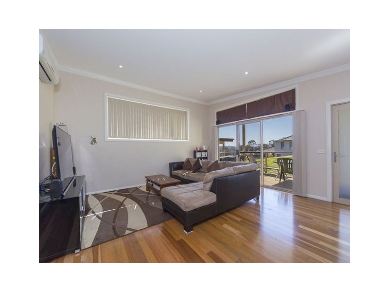 1/1 Vince Place, Malua Bay NSW 2536