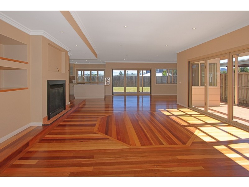 31 Bagarin Avenue, Tomakin NSW 2537