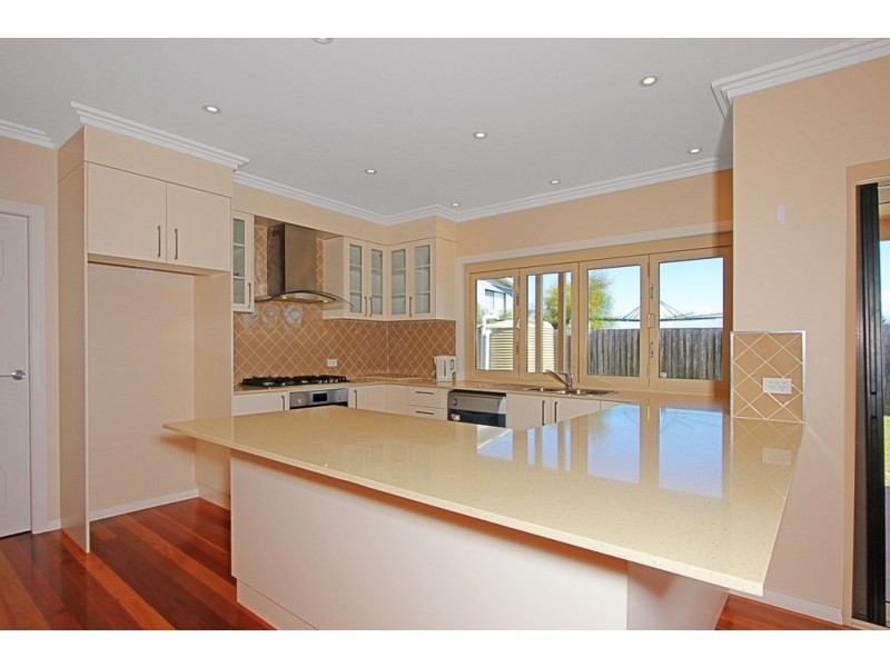 31 Bagarin Avenue, Tomakin NSW 2537