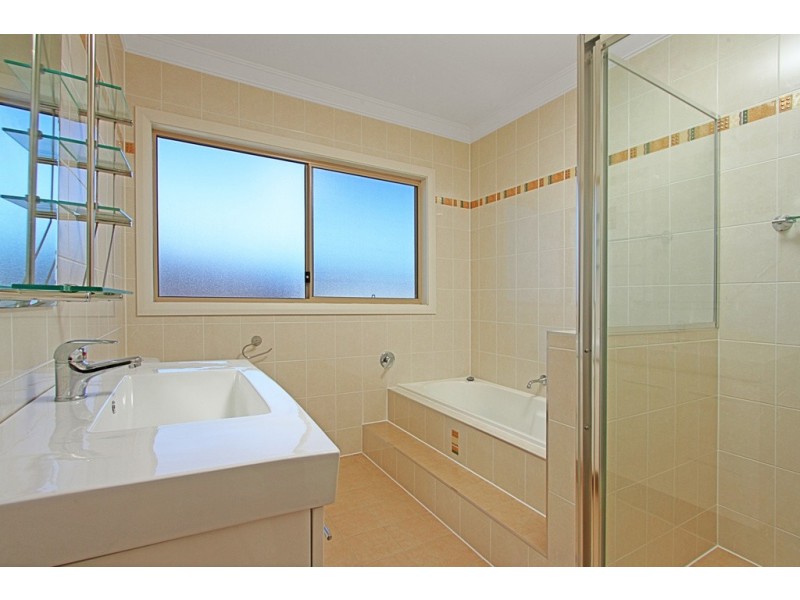 31 Bagarin Avenue, Tomakin NSW 2537