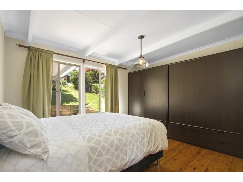 10 Riverview Crescent, Catalina NSW 2536