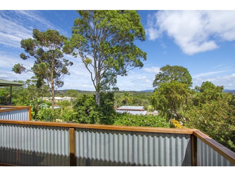 10 Riverview Crescent, Catalina NSW 2536