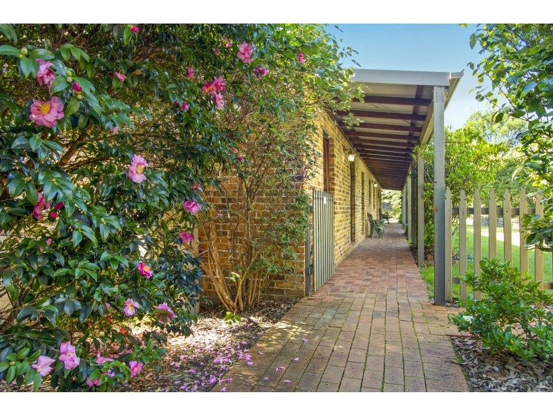 2 Kauzal Crescent, Surf Beach NSW 2536