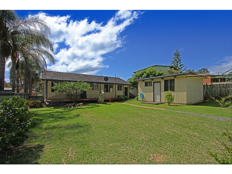 11 Hillview Place, Sunshine Bay NSW 2536