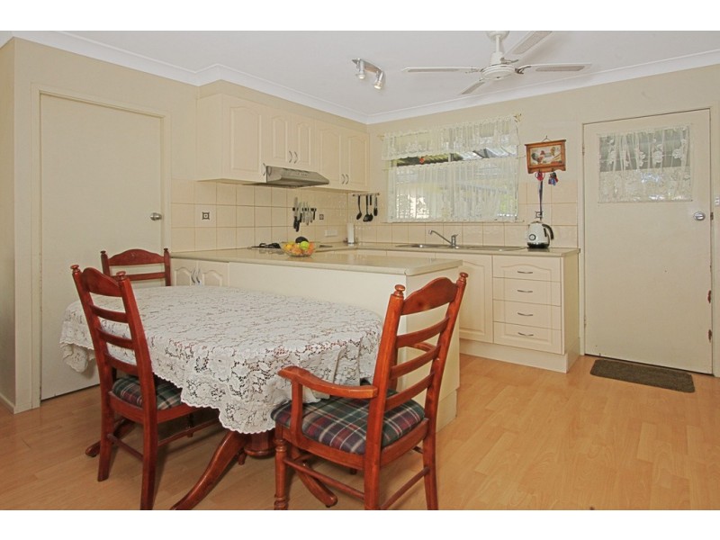 11 Hillview Place, Sunshine Bay NSW 2536