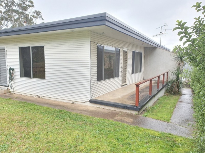 2/5 Riverview Crescent, Catalina NSW 2536