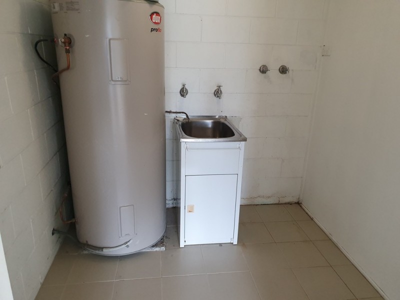 2/5 Riverview Crescent, Catalina NSW 2536