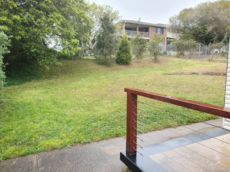 2/5 Riverview Crescent, Catalina NSW 2536