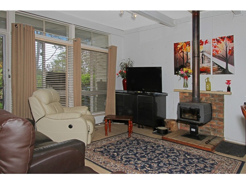 77 Palana Street, Surfside NSW 2536