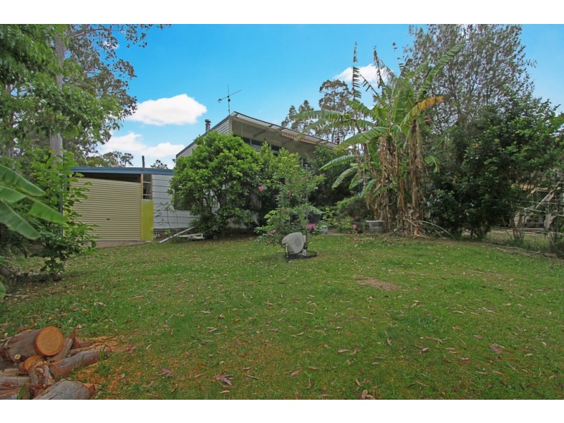77 Palana Street, Surfside NSW 2536