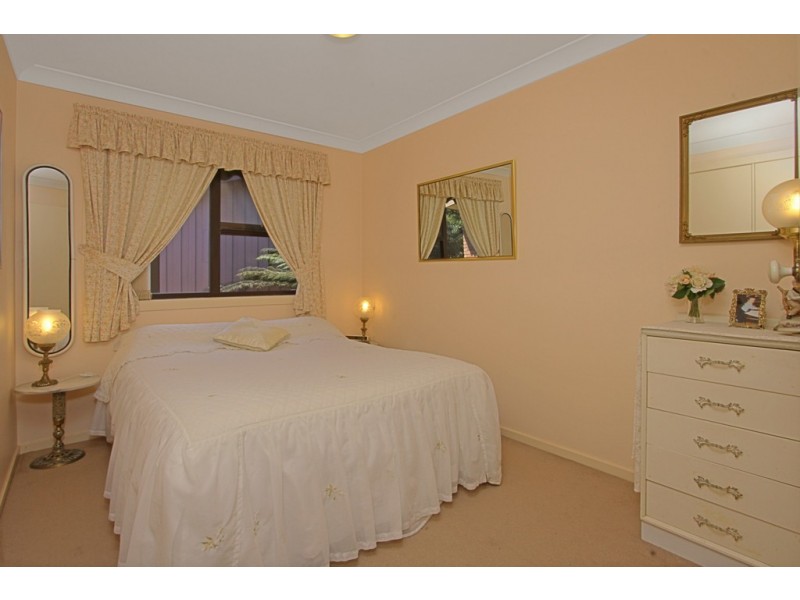 17 Denham Ave, Denhams Beach NSW 2536