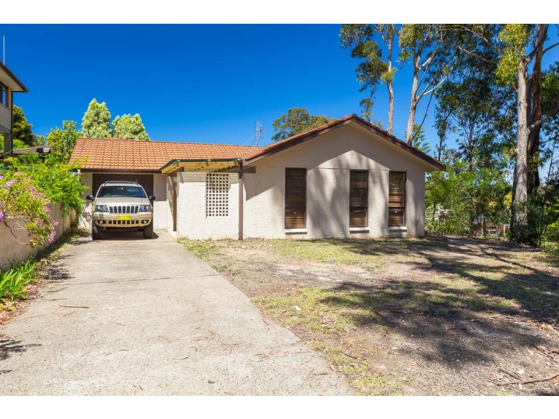 1 Berry Place, Surf Beach NSW 2536