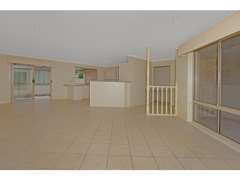 4/17 Eric Fenning Drive, Surf Beach NSW 2536