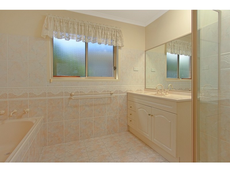 4/17 Eric Fenning Drive, Surf Beach NSW 2536