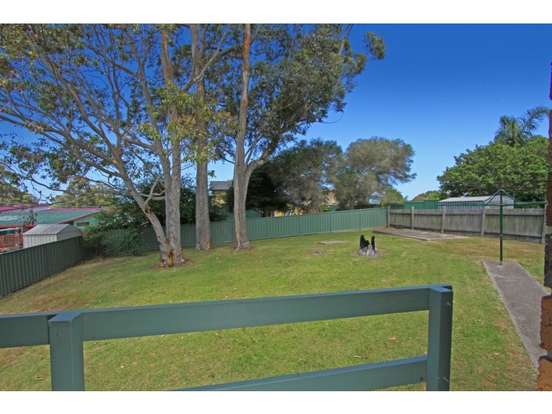 19 Wills Crescent, Denhams Beach NSW 2536