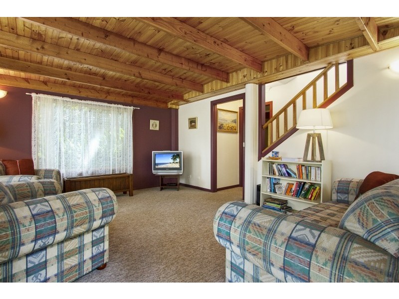 21 Fauna Avenue, Long Beach NSW 2536