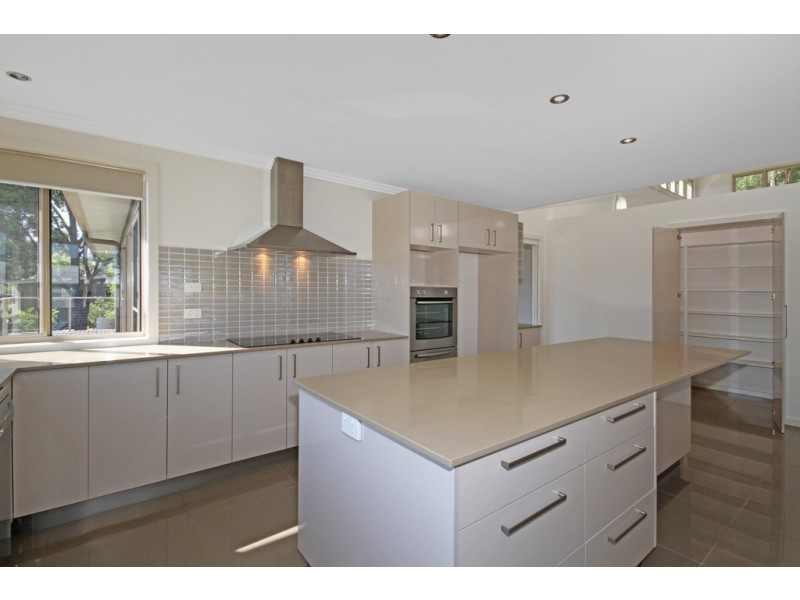 7 Stoney Creek Lane, Mossy Point NSW 2537