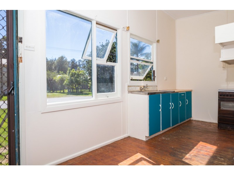 154 Annetts Parade, Mossy Point NSW 2537