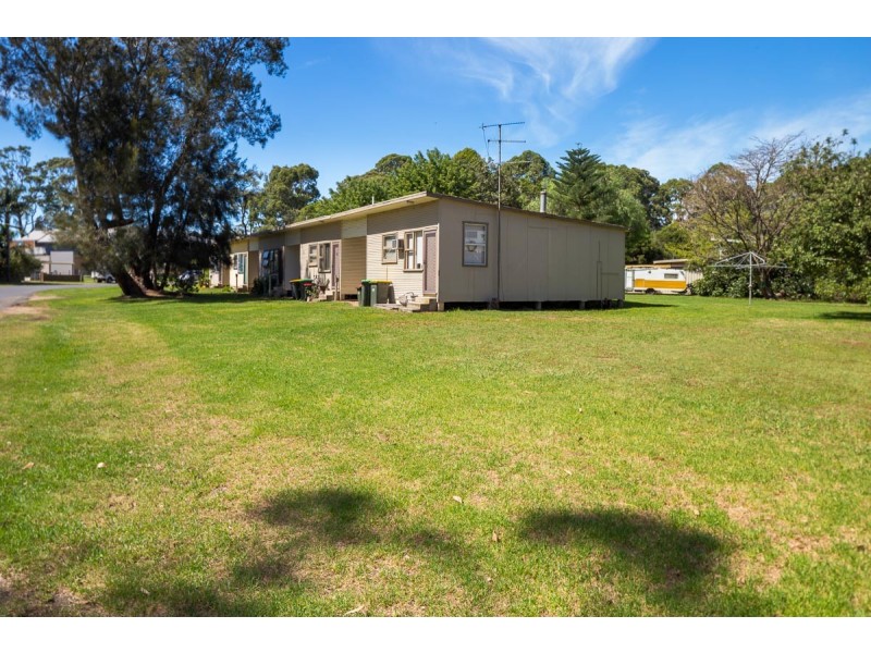 154 Annetts Parade, Mossy Point NSW 2537