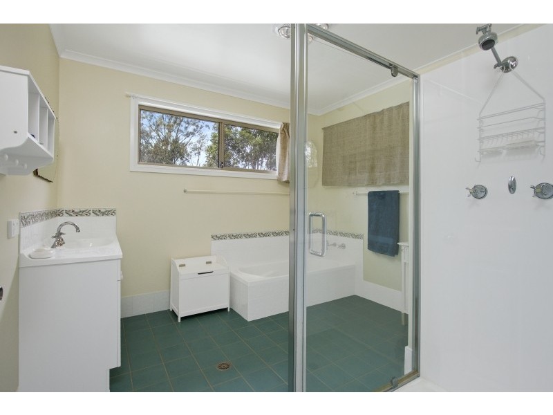 25 Donnelly’s Ridge Road, Moruya NSW 2537