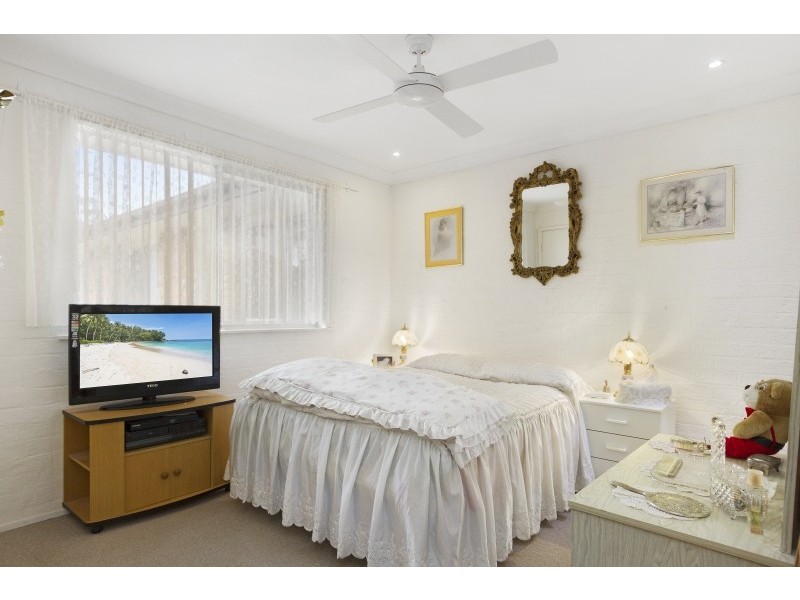 2/5-7 Matthew Parade, Batehaven NSW 2536