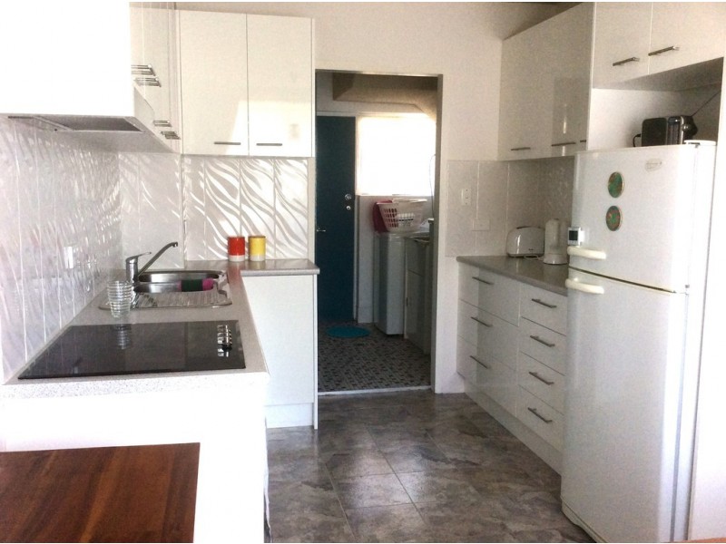 16/230 Beach Road, Batehaven NSW 2536