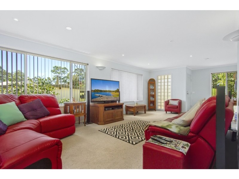 56 Riverview Crescent, Catalina NSW 2536