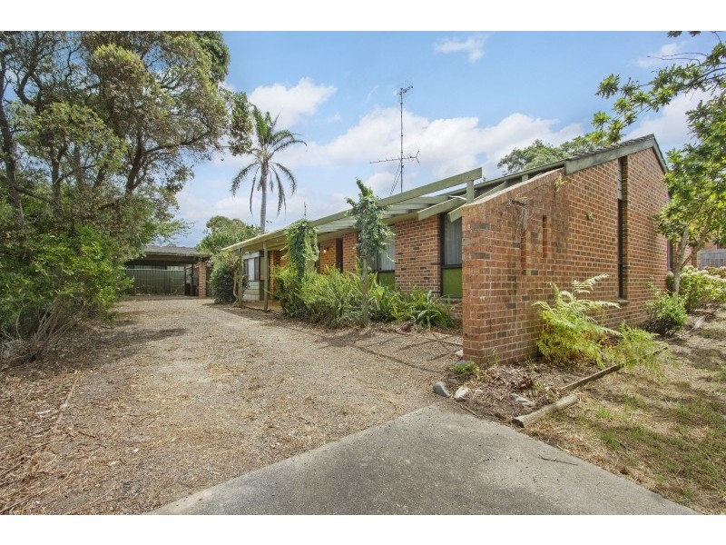 32 Cook Avenue, Surf Beach NSW 2536