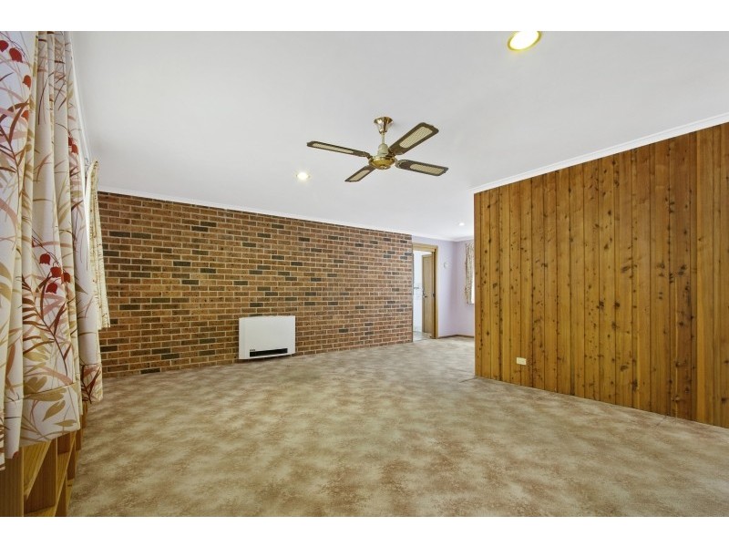 32 Cook Avenue, Surf Beach NSW 2536