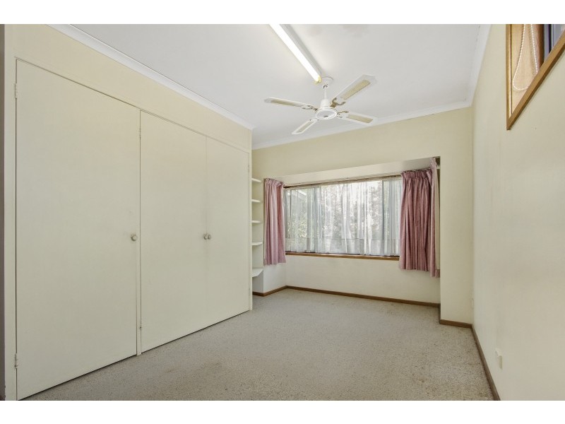 32 Cook Avenue, Surf Beach NSW 2536