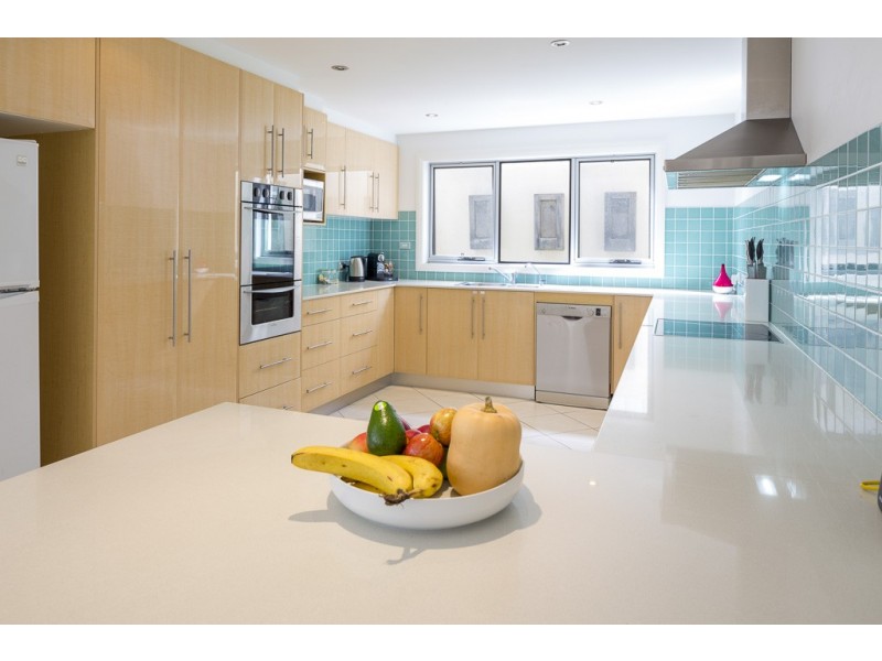 3 Batman Place, Sunshine Bay NSW 2536