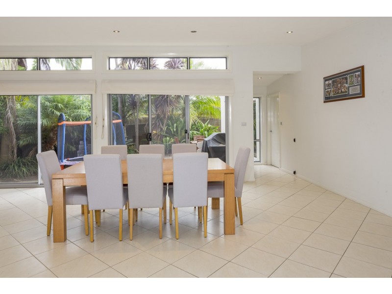 3 Batman Place, Sunshine Bay NSW 2536