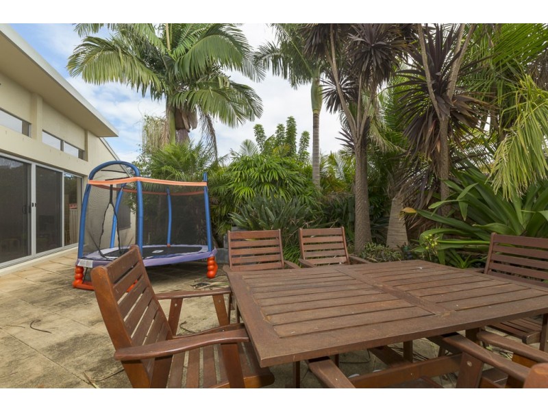 3 Batman Place, Sunshine Bay NSW 2536