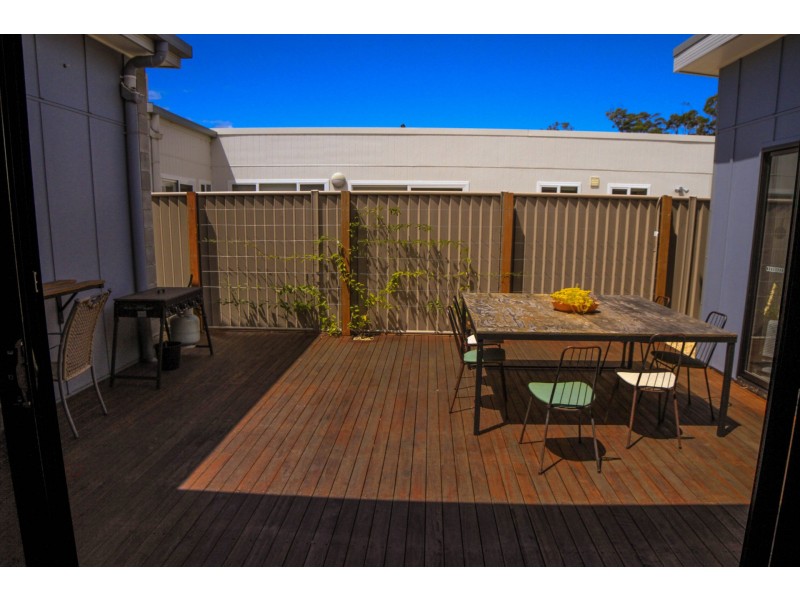 4 Griffiths Run, Broulee NSW 2537