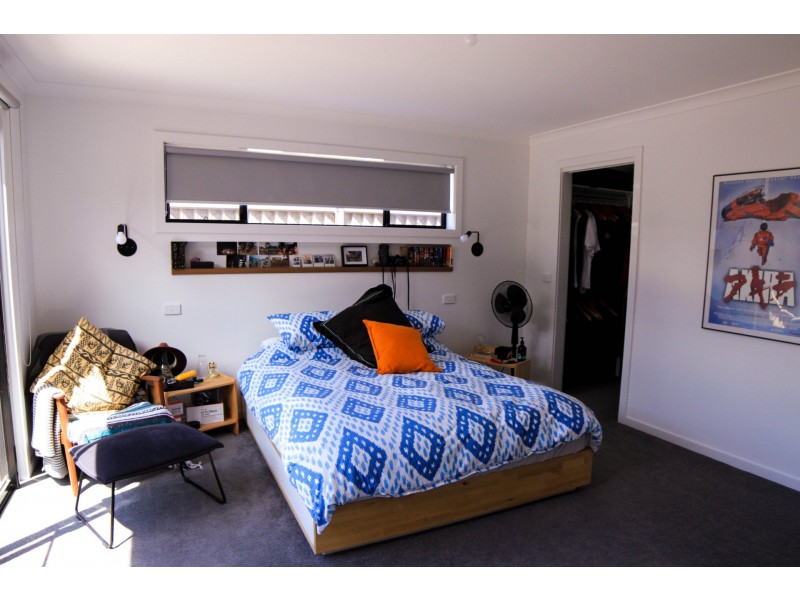 4 Griffiths Run, Broulee NSW 2537