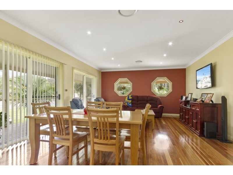 1 Bellbird Drive, Malua Bay NSW 2536