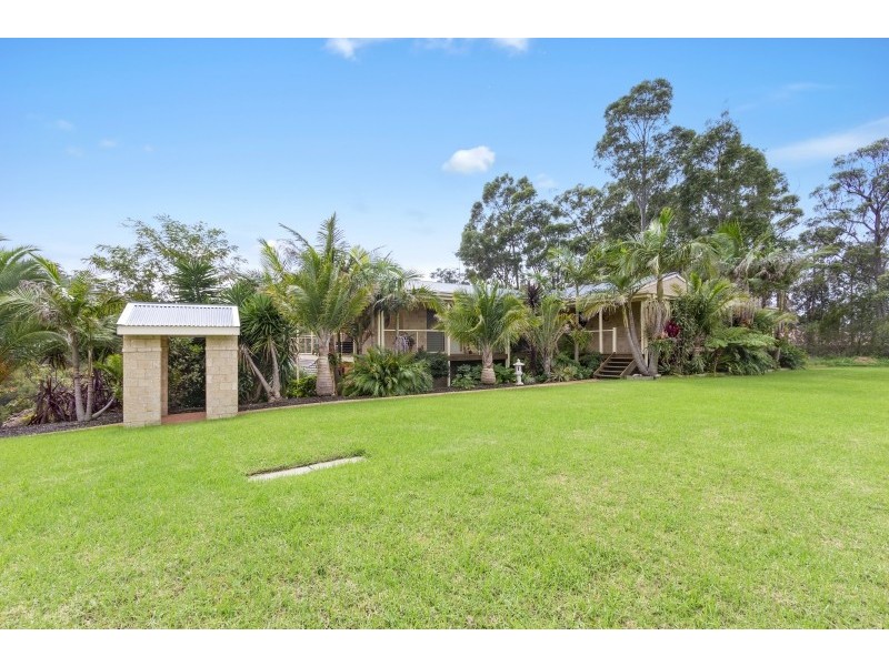 1 Bellbird Drive, Malua Bay NSW 2536