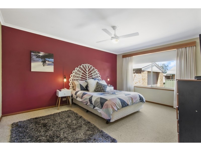 49 Belbowrie Parade, Maloneys Beach NSW 2536