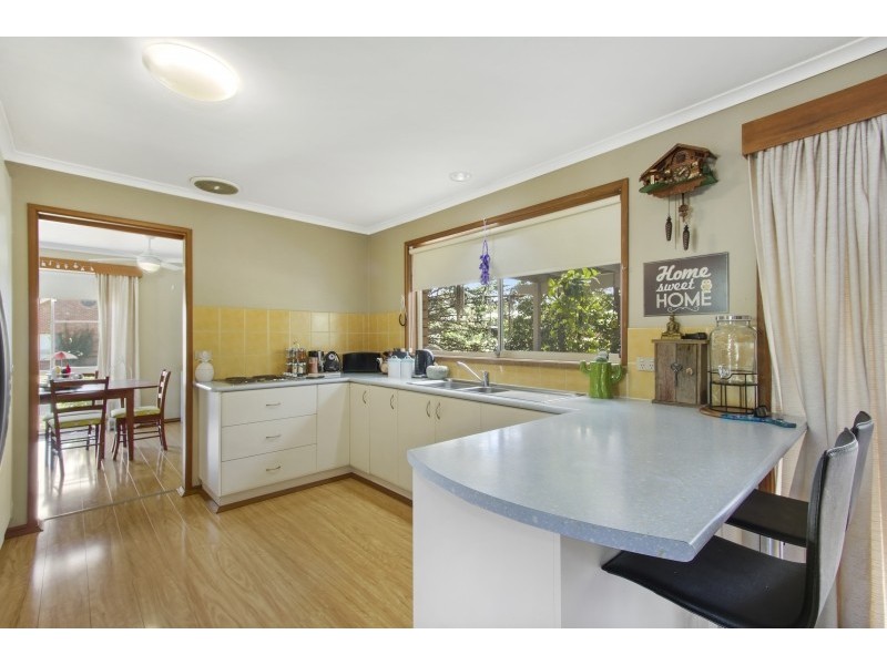49 Belbowrie Parade, Maloneys Beach NSW 2536