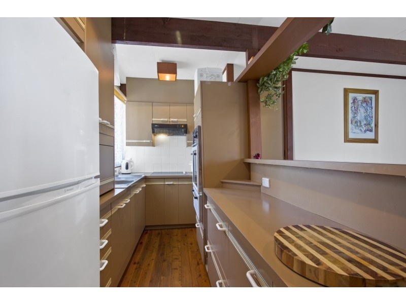 18 Joseph Street, Batehaven NSW 2536