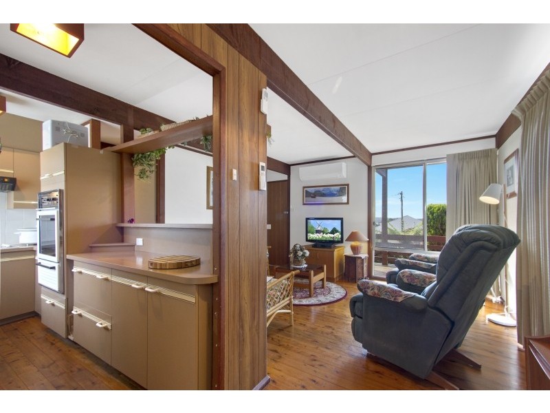 18 Joseph Street, Batehaven NSW 2536