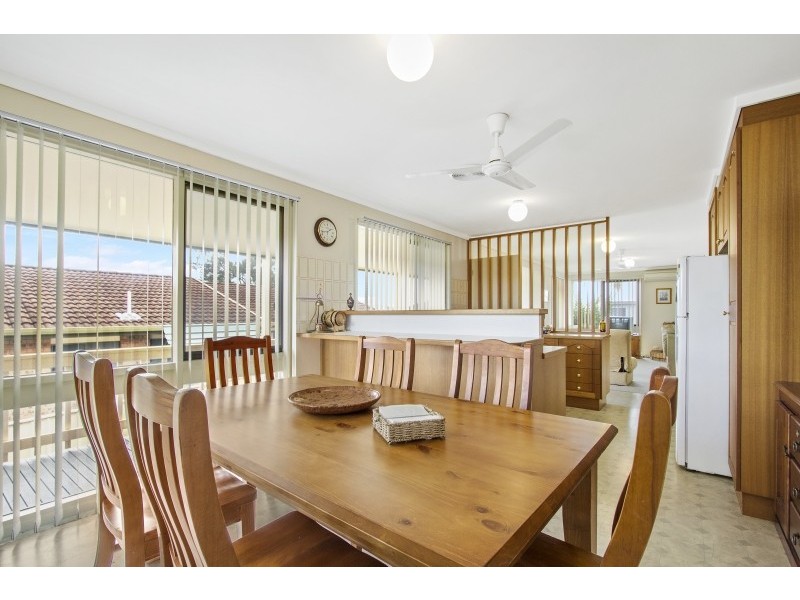 6 Joseph Street, Batehaven NSW 2536