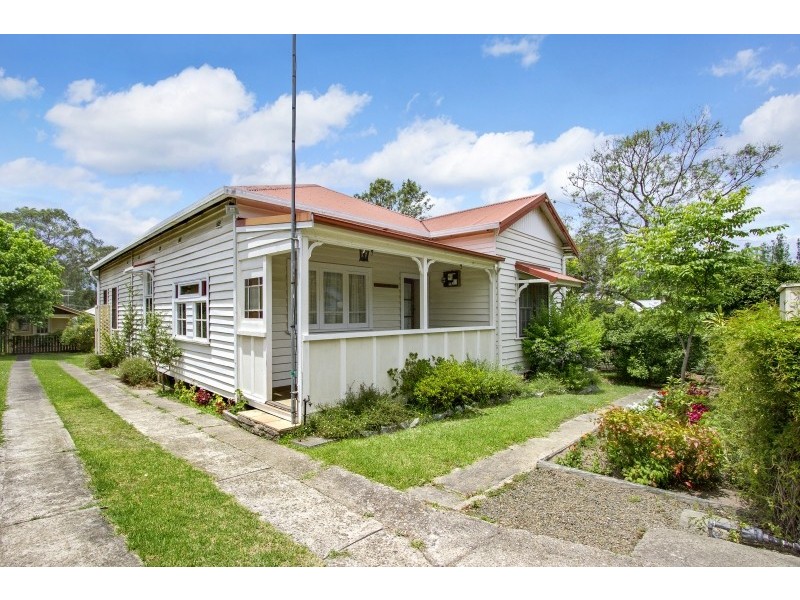 24 Page Street, Moruya NSW 2537