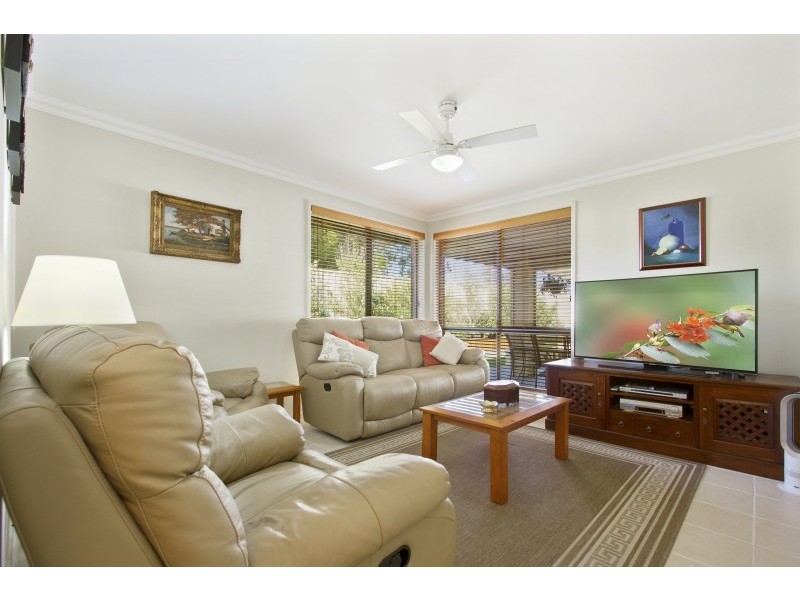 20 Mawson Place, Sunshine Bay NSW 2536