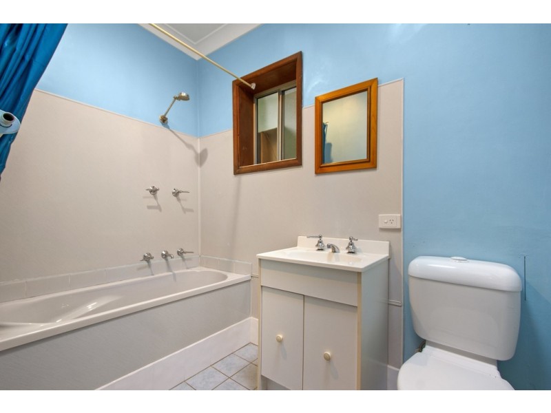 16 Foam Street, Surfside NSW 2536