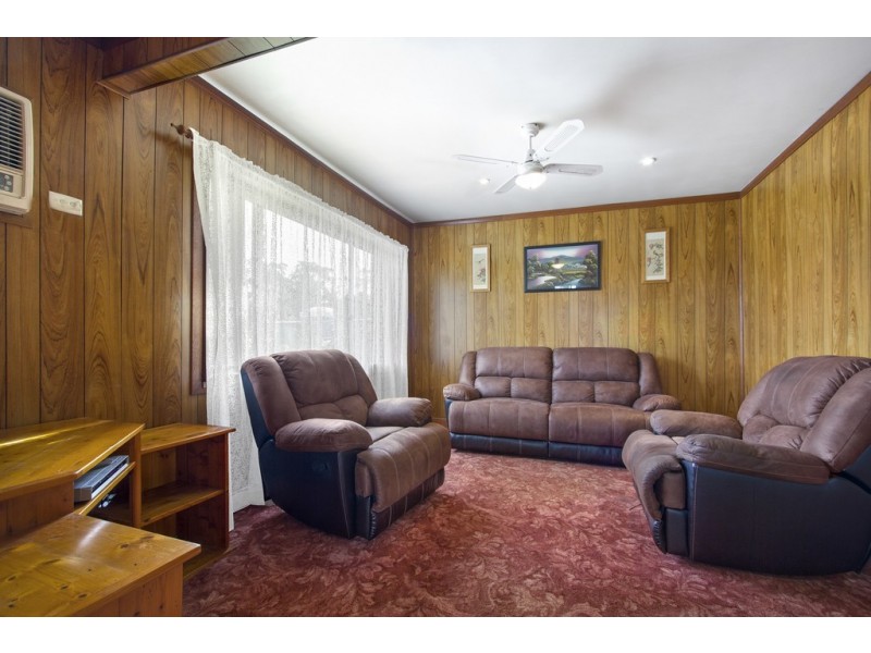 16 Foam Street, Surfside NSW 2536