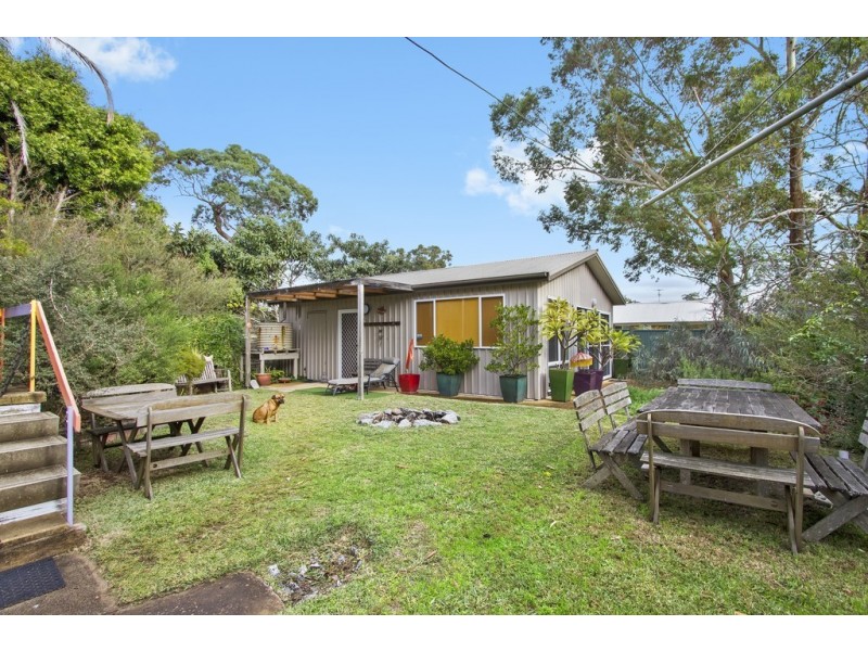 11 Banksia Street, Broulee NSW 2537