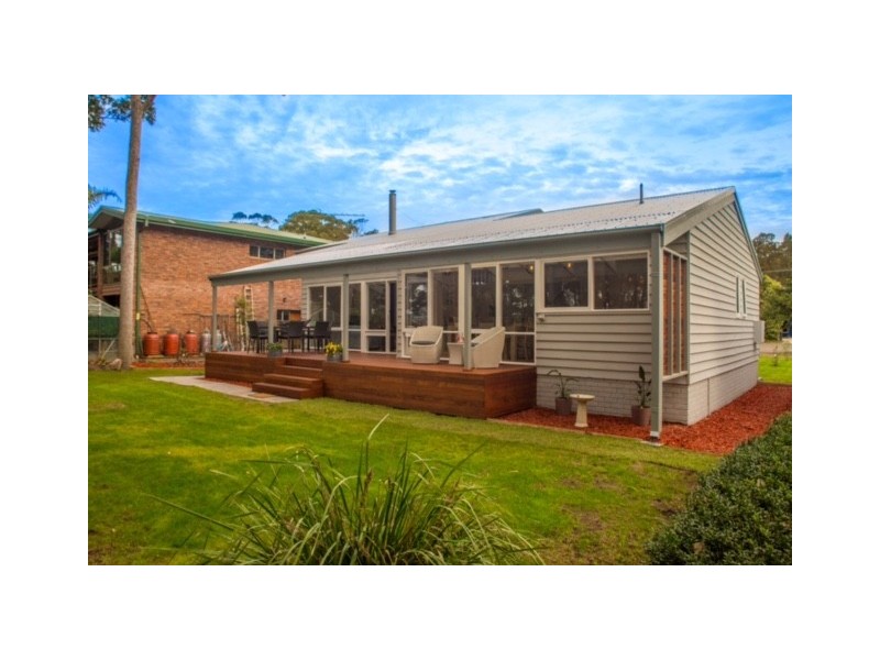 245 Annetts Parade, Mossy Point NSW 2537