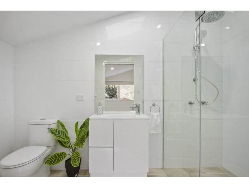 245 Annetts Parade, Mossy Point NSW 2537