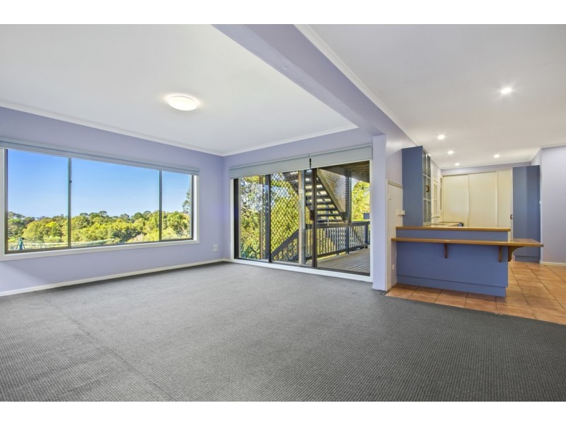 41 Bavarde Avenue, Batemans Bay NSW 2536